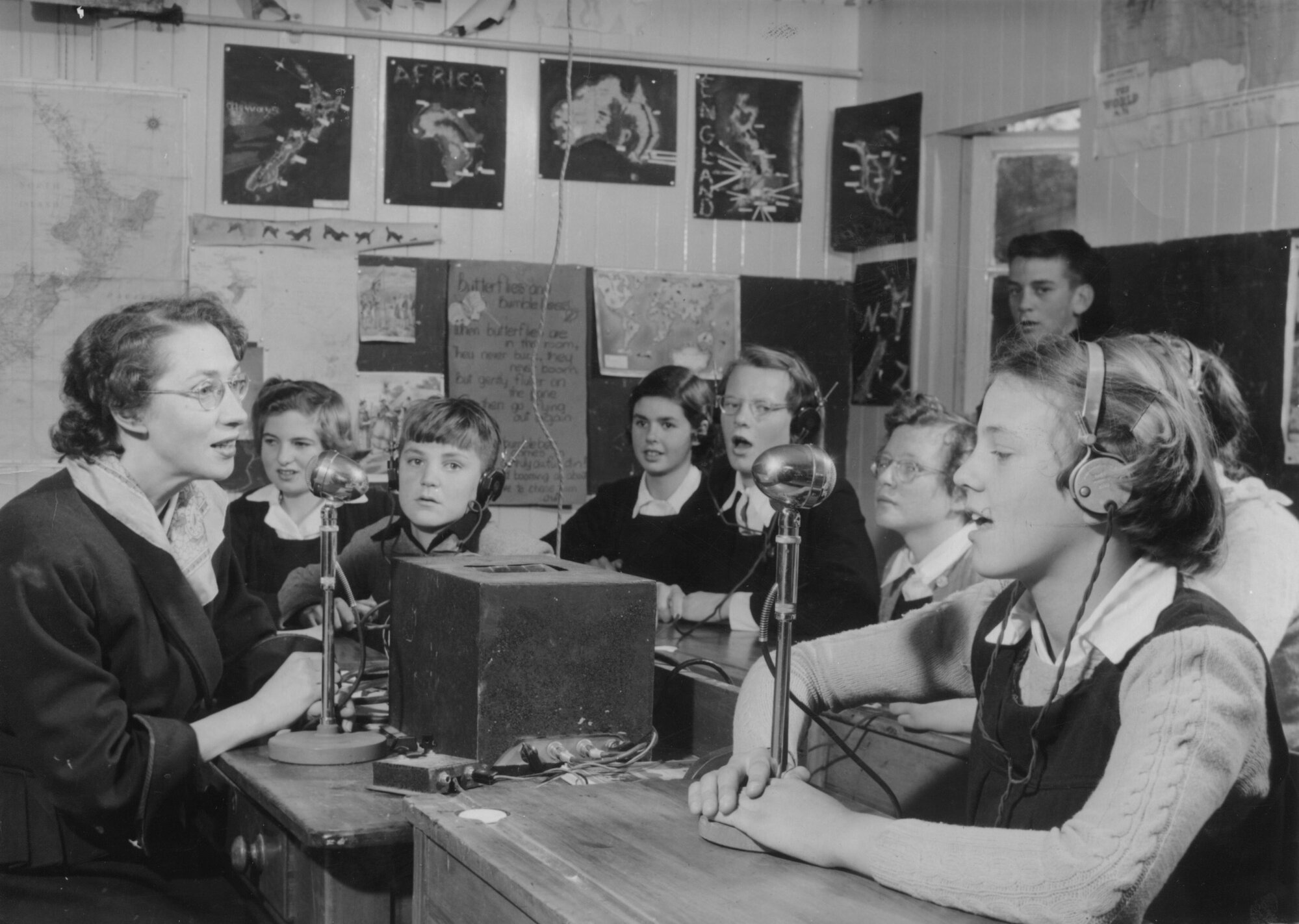 Class Speech Lesson - 1952
