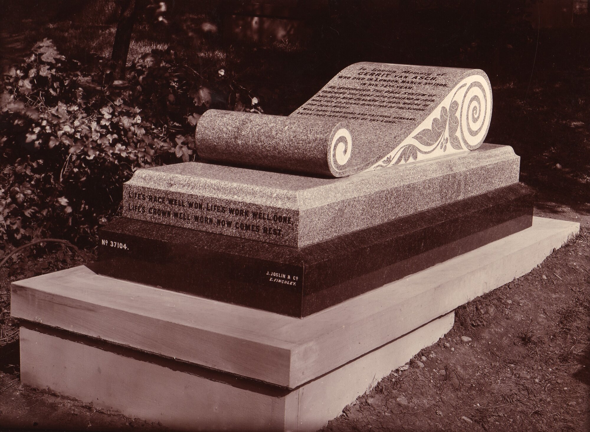 Gerrit van Asch Tombstone - 1908
