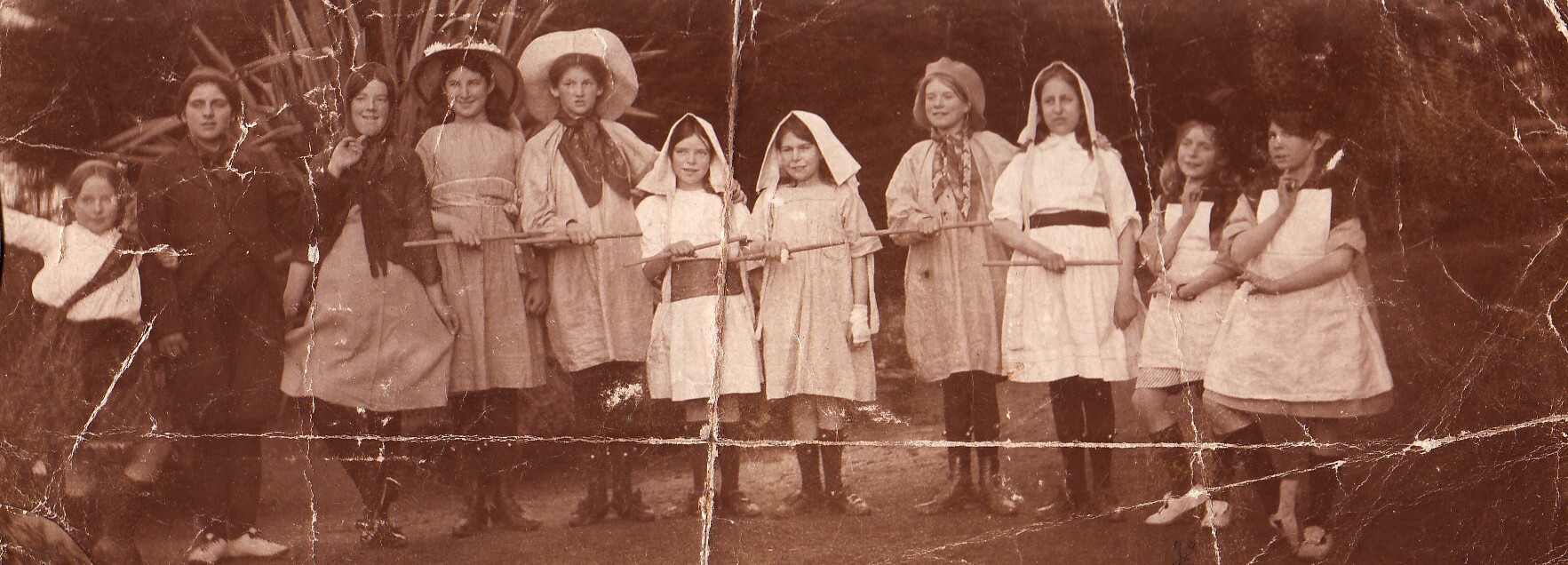 Drama Group - 1913