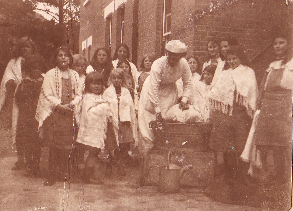Hair Washing - 1913 
