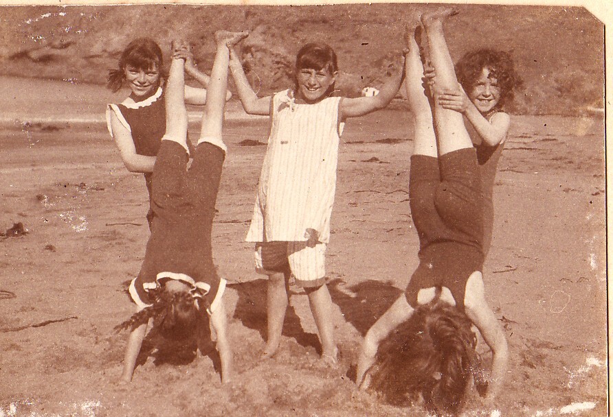 Taylors Mistake Hand stands - 1914