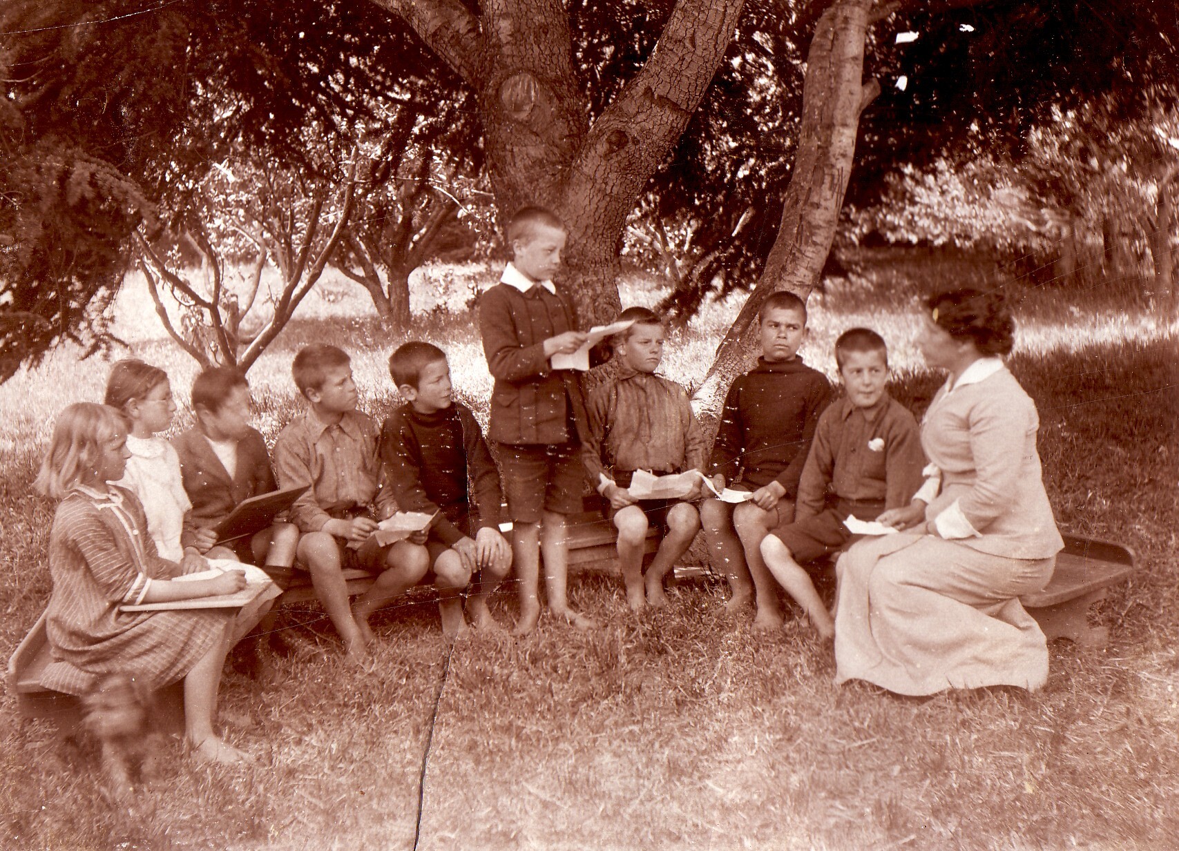 Miss Reid &amp; Class 2 - 1914