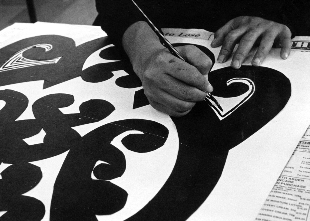 Painting Māori Design