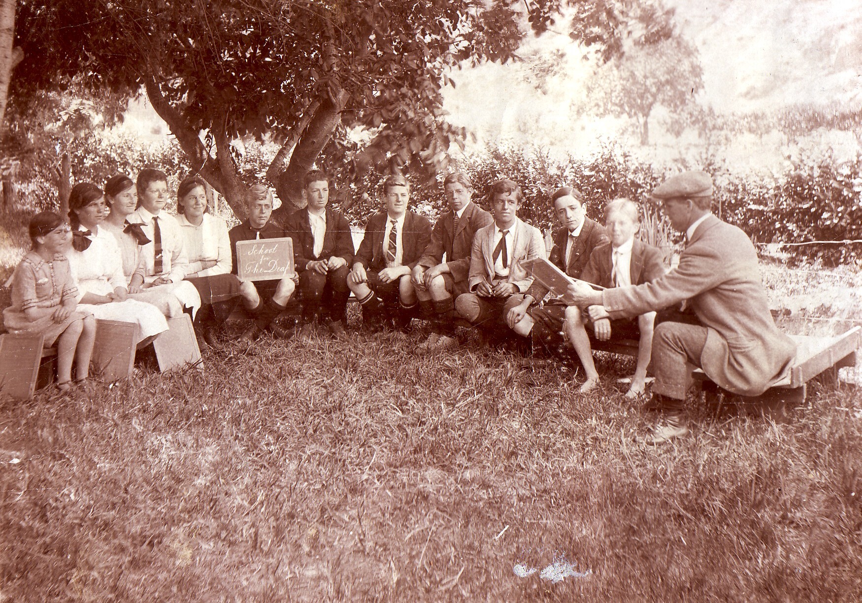 Mr Harvey and Class - 1914