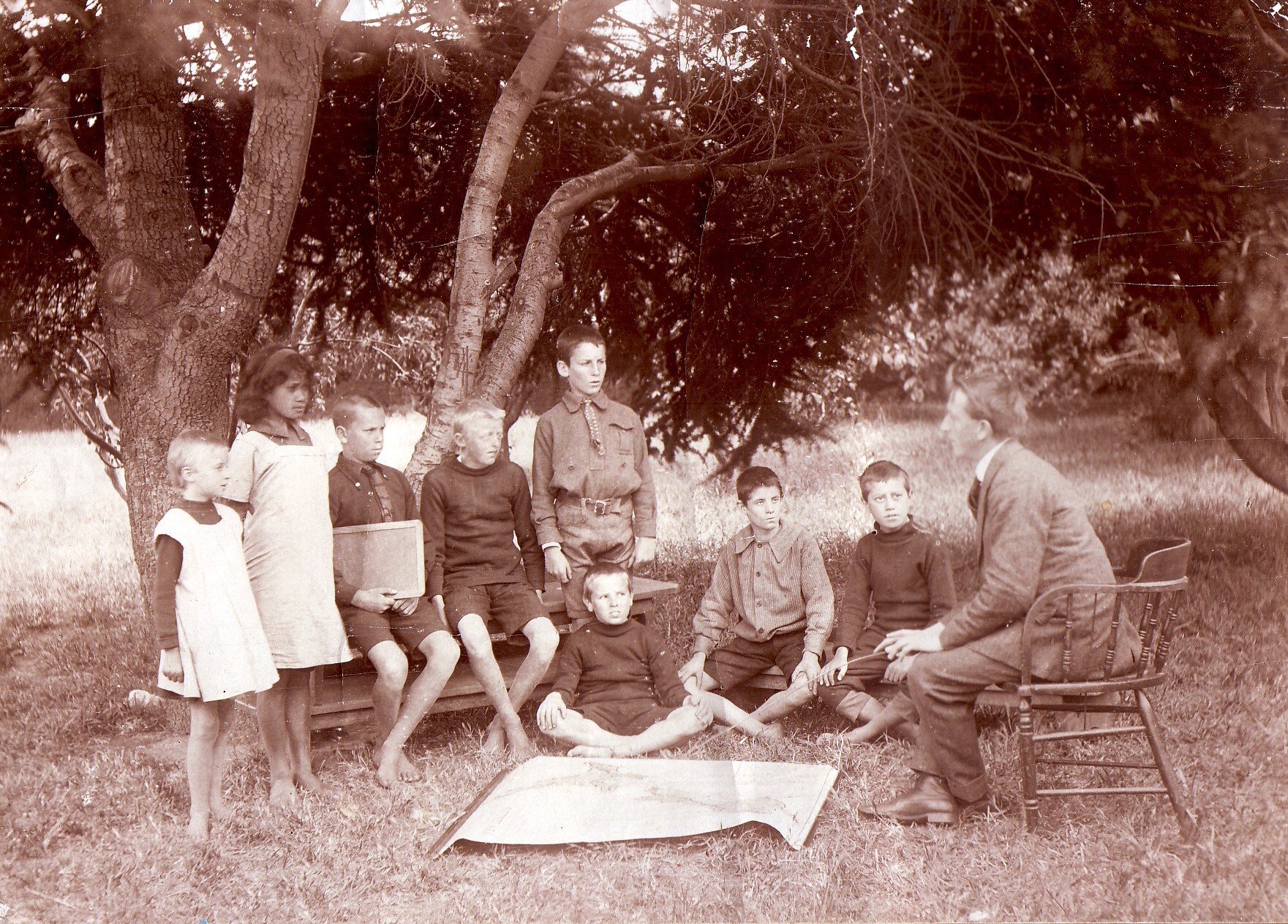Mr Williams and Class - 1914