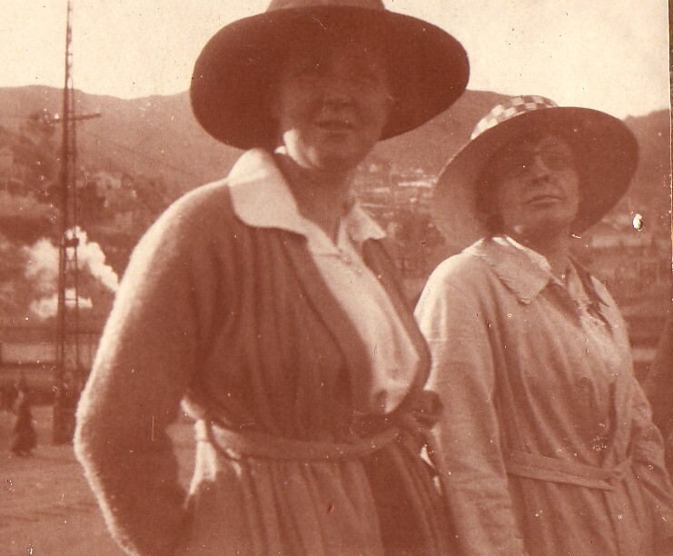 Staff waiting at Lyttelton Harbour - 1912