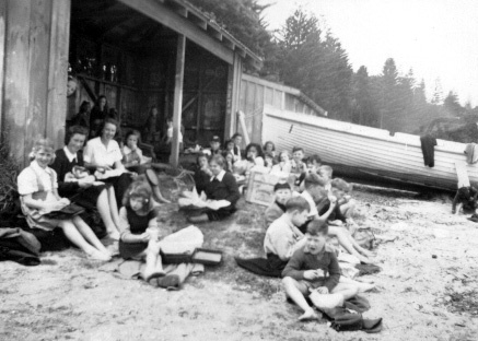 Trip to Motuihe Island - 1948